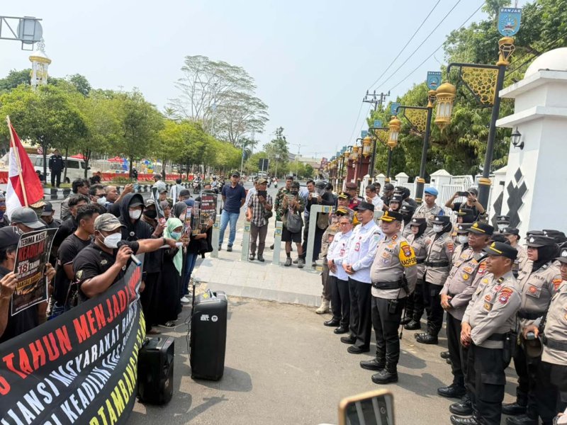 Satpol PP Banjar Laksanakan Pengamanan Aksi Damai Aliansi Masyarakat Rantau Bakula